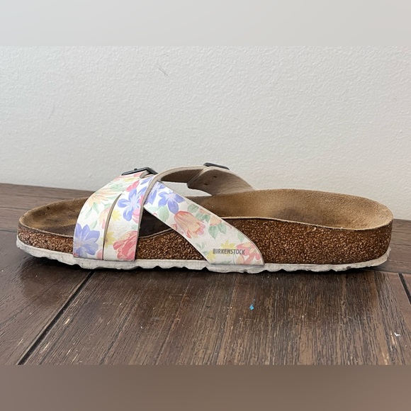 Birkenstock Yao Floral Sandals size 37 Women’s size 6 - Picture 3 of 9